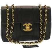 Pre-owned Leather chanel-bags