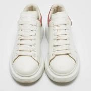 Pre-owned Leather sneakers