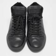 Pre-owned Leather sneakers