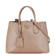 Pre-owned Leather handbags