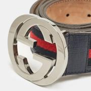 Pre-owned Canvas belts