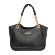 Pre-owned Leather handbags