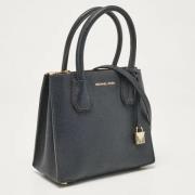 Pre-owned Leather handbags