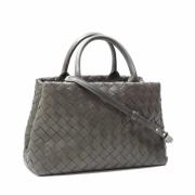 Pre-owned Leather handbags