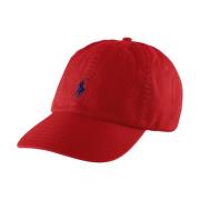 Rød Baseballcap med Brodert Logo