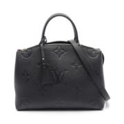 Pre-owned Leather handbags