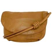 Pre-owned Leather shoulder-bags