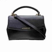 Pre-owned Leather handbags