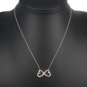 Pre-owned Silver necklaces