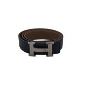 Pre-owned Leather belts