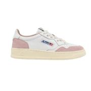 Hvite skinn sneakers med rosa semsket skinn