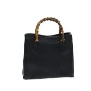 Pre-owned Leather handbags