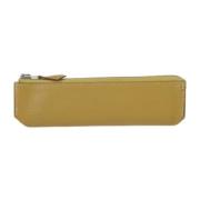 Pre-owned Leather clutches