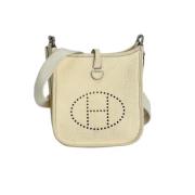 Pre-owned Canvas handbags