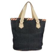 Pre-owned Canvas handbags