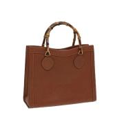 Pre-owned Leather handbags