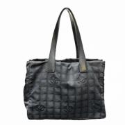 Pre-owned Nylon chanel-bags