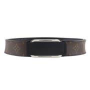 Pre-owned Canvas belts