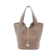 Pre-owned Leather handbags