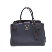 Pre-owned Leather handbags