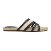 Pires/264 · Flat Sandal