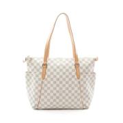 Pre-owned Leather louis-vuitton-bags