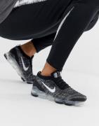 Nike Air Vapormax Flyknit 3.0 Oreo trainers-Black