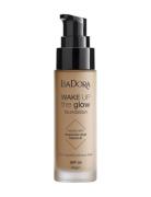 Wake Up The Glow Foundation Foundation Sminke Nude IsaDora