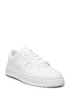 Faraway Low U Total Lave Sneakers White Sneaky Steve