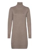 U6801, Milasz Rollneck Dress Knelang Kjole Beige Saint Tropez