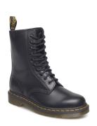 1490 Black Smooth Støvletter Med Snøring Black Dr. Martens