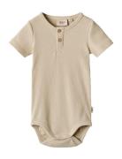 Body S/S Magnus Bodies Short-sleeved Beige Wheat