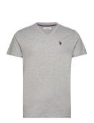 Uspa T-Shirt V-Neck Cem Men Tops T-shirts Short-sleeved Grey U.S. Polo...