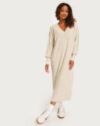 Only - Beige - Onlnew Tessa L/S Midi V Dress Knt N