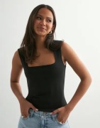 Vero Moda - Svart - Vmmillion Sl Square Neck Top SB5 Ts