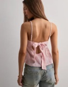 Nelly - Rosa - Flowy Bow Top