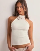 Nelly - Hvit - High Neck Structure Top