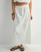 Pieces - Hvit - Pcsalmina Hw Ankle Skirt Wvn