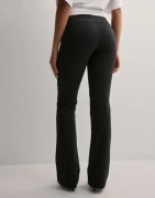 Nelly - Svart - Low Waist Jersey Suit Pants