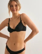Nelly - Svart - Simplicity Lace Bra