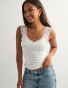Pieces - Hvit - Pcbarbera Lace Top Noos Bc