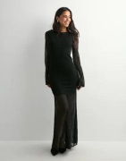 Malina - Svart - Haisley sheer knitted maxi dress