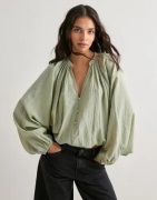 Nelly - Grønn - Button Blouson Blouse