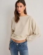 Nelly - Beige - Effortless Knit LS Sweater
