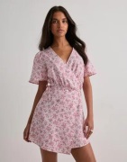 Vero Moda - Rosa - Vmjosie Ss Wrap Short Dress Wvn Ga