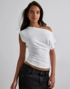 Nelly - Hvit - Ultra Soft Shoulder Top