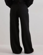 Nelly - Svart - Pull On Crinkled Pants