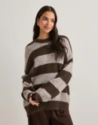 Pieces - Beige - Pcrasmine Ls Oneck Knit Pwp Bc